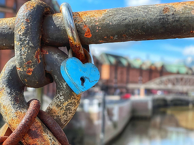 hamburg stadtführung, herz an brücke, Rosinenfischer