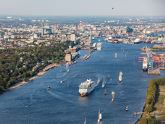 Große Auslaufparade