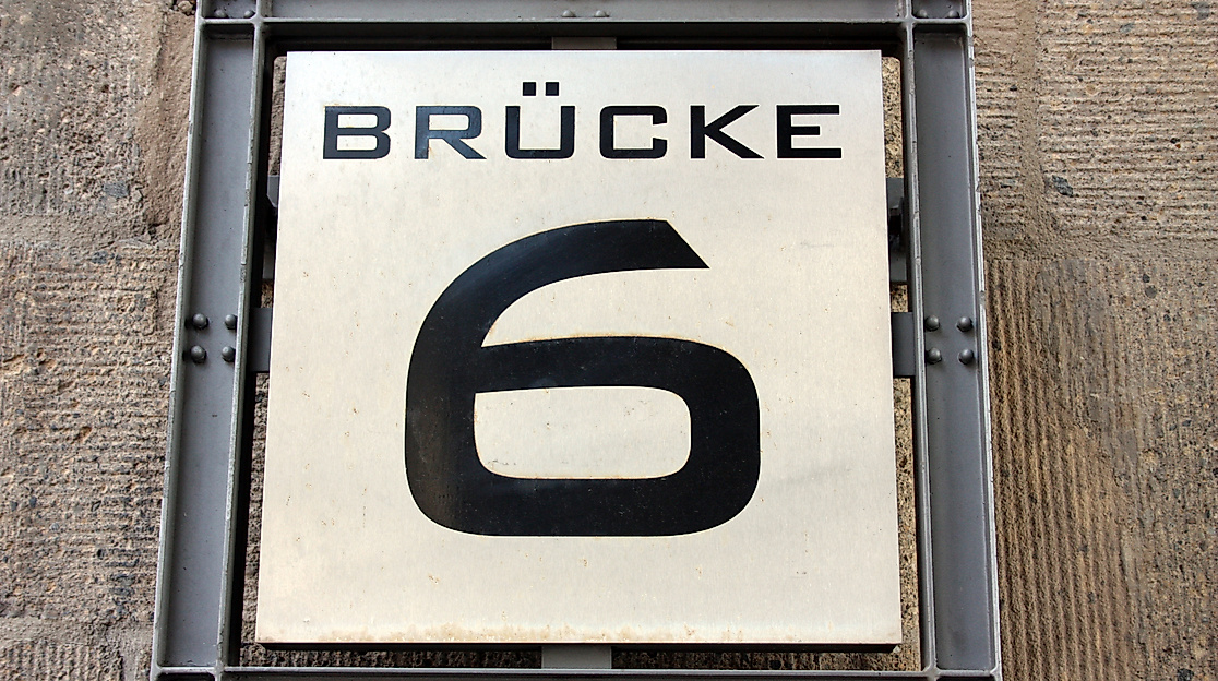 St. Pauli Landungsbrücken - Brücke 6