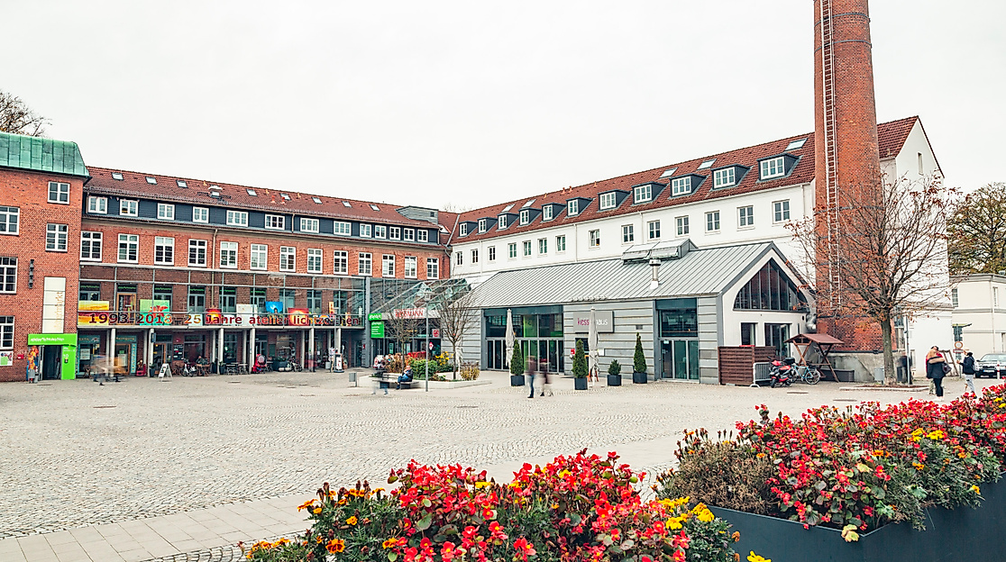 lee_maas_timo_sommer_hamburger_norden_alsterdorfer_markt_3000px_argb_286