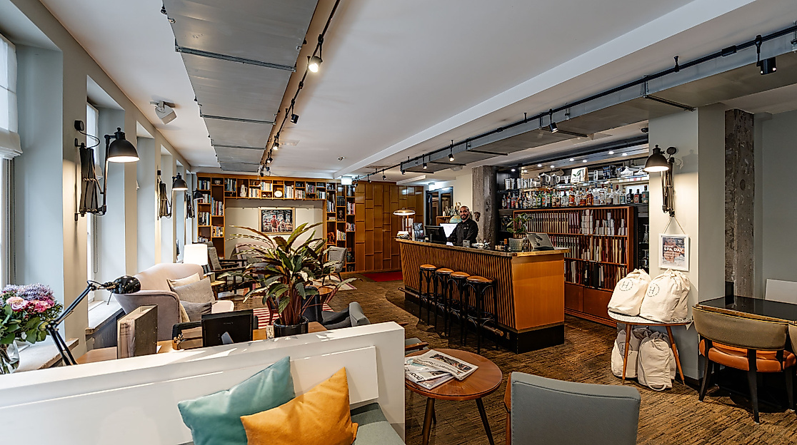 Henri Hotel Hamburg Downtown: Bar, Lobby, Reception