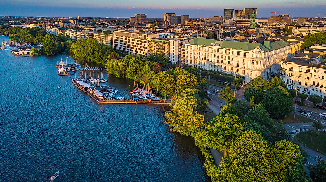 Alster boat trip