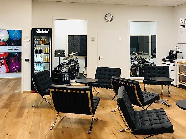 pop-academy-elbe_c-simone-de-nauw_8