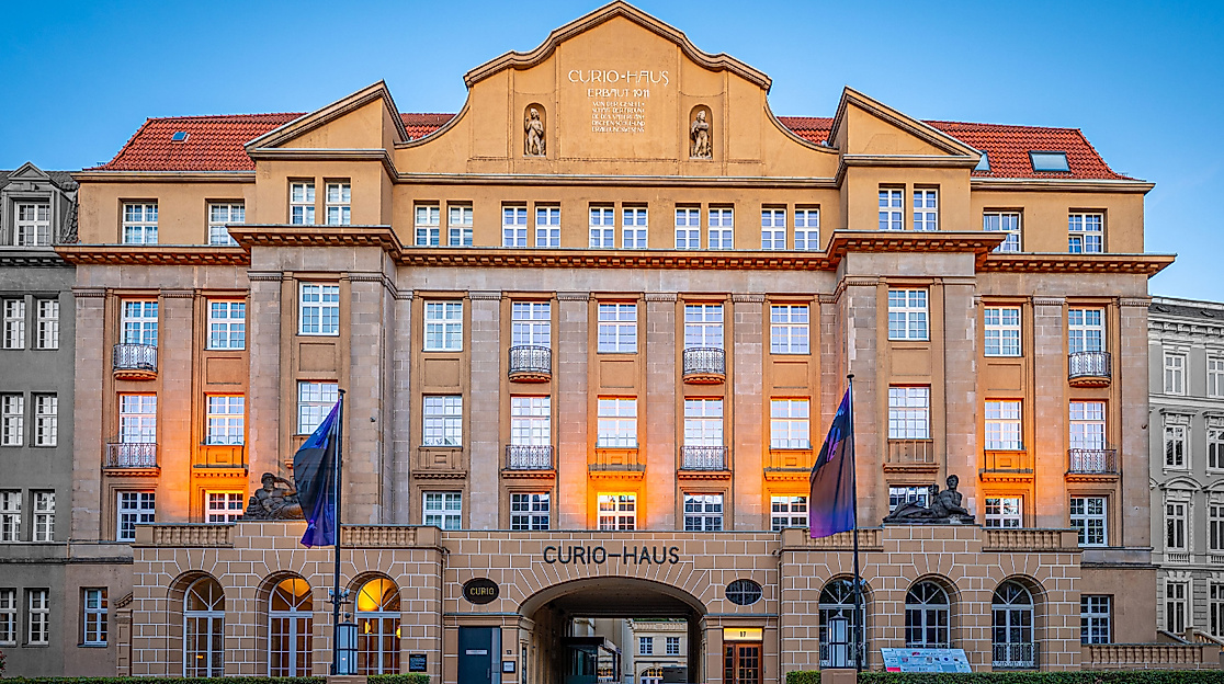 curio-haus-web-1-2500x1500