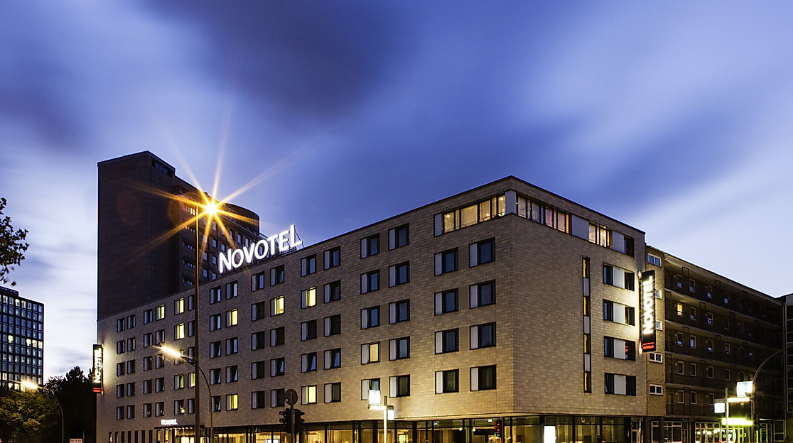 Hotel Novotel Hamburg Alster: Exterior view
