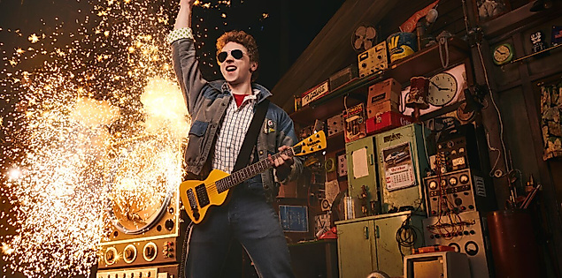 Zurück in die Zukunft Szenenmotiv Mann mit E-Gitarre