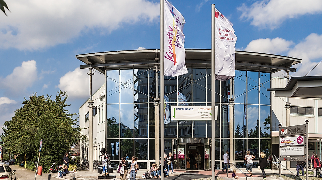 messehalle-hamburg-schnelsen_c-2012-dennis-janeke