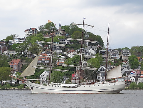 Artemis-blankenese