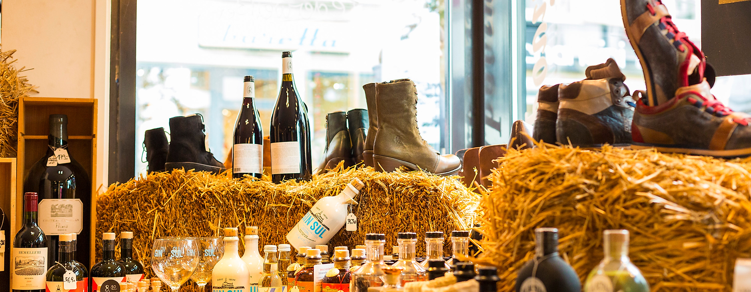 lee_maas_timo_sommer_schanze_karoviertel_suedhang_3000px_argb_575_1