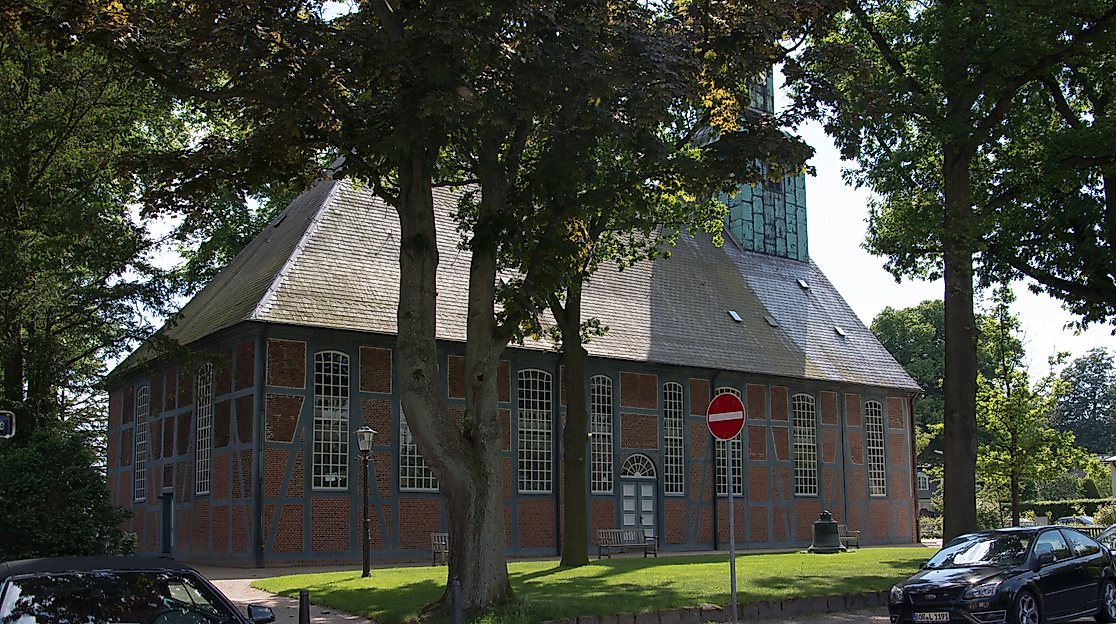 Nienstedtener Kirche_1