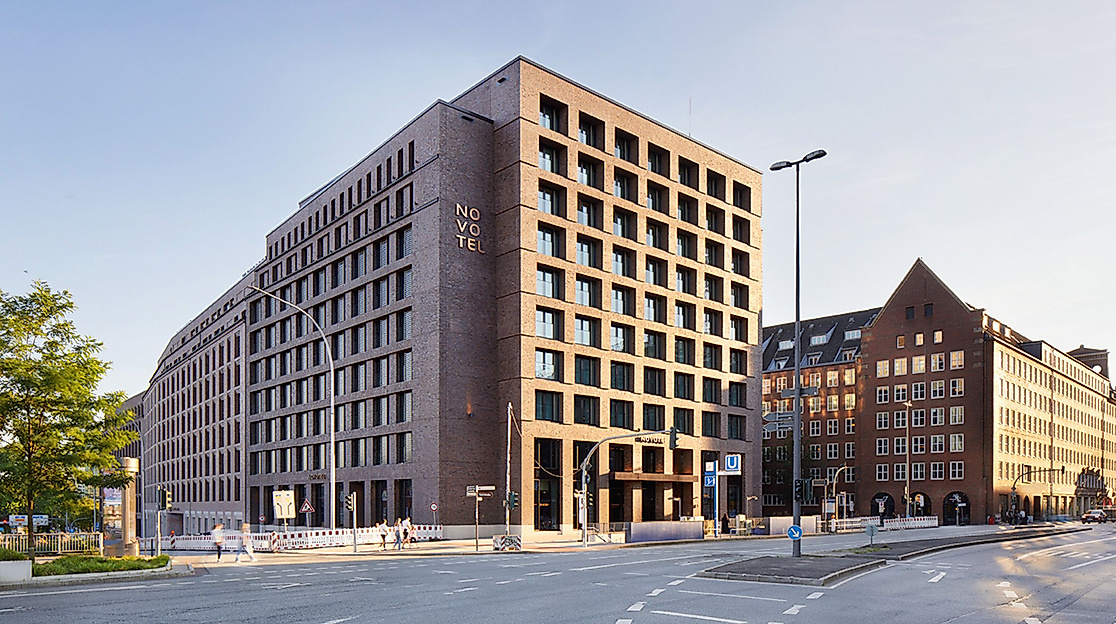 Novotel Hamburg Central Station: Exterior view
