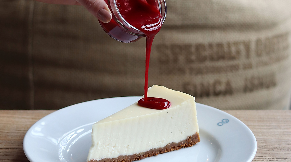 elbgold_homemade-new-york-cheesecake_c-elbgold_1