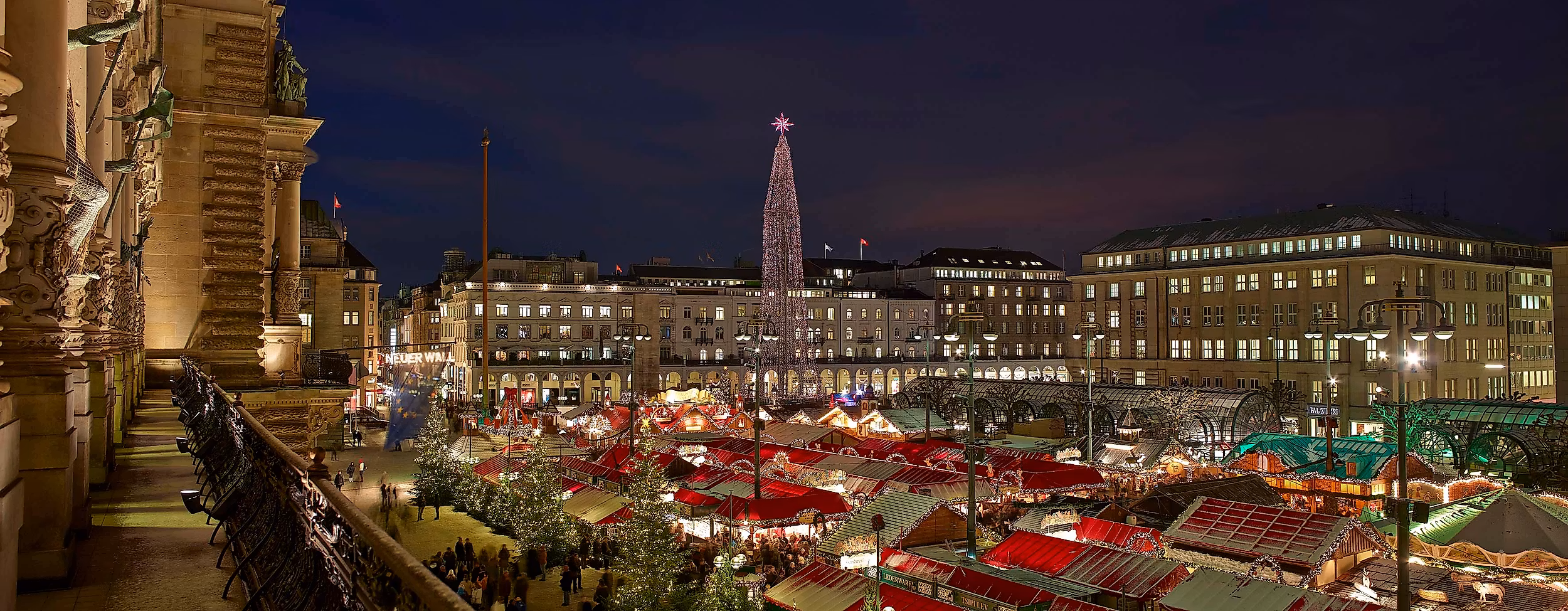 rathaus_weihnachtsmarkt_c-roberto-kai-hegeler-20