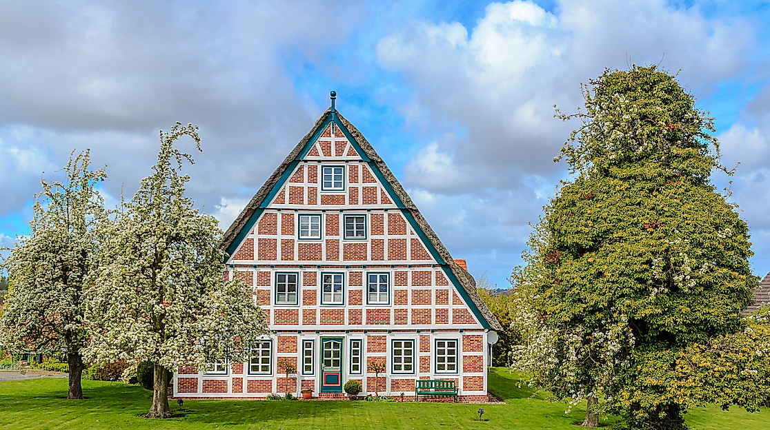 altes-land_fachwerkhaus-leeswig_c-sven-mirow-photography