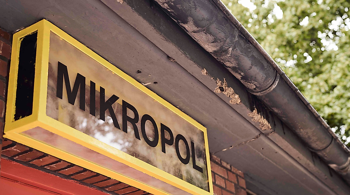 mikropolclaura-leglise