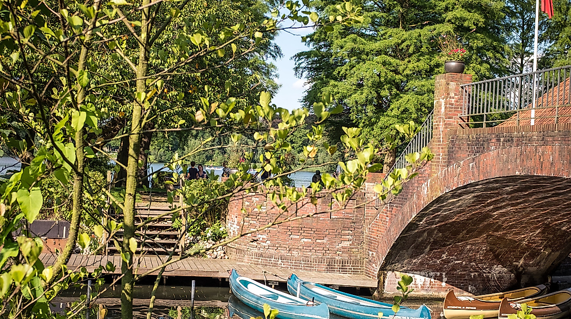 stadtpark_kanu_c-hamburg-tourismus-gmbh_01_1