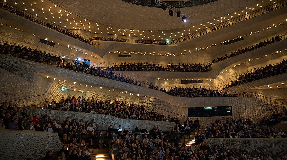 Best of Poetry Slam Day 2028 | Awards | Elbphilharmonie