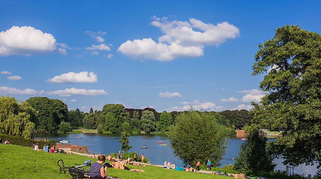 stadtpark_blick-auf-den-stadtparksee_c-hamburg-tourismus-gmbh