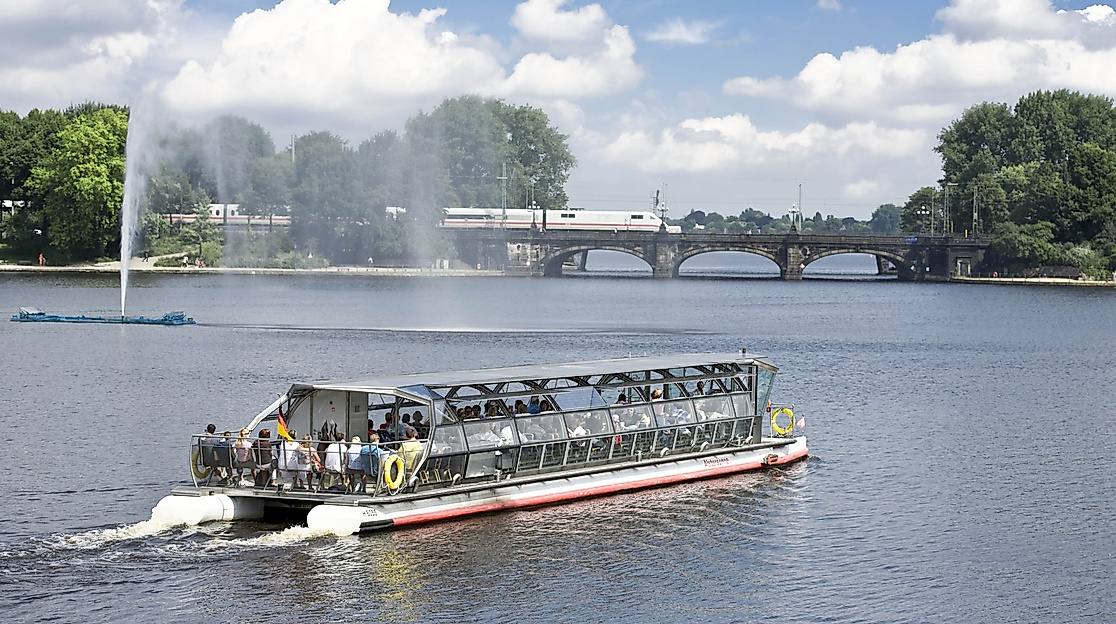Alster Boat Trips