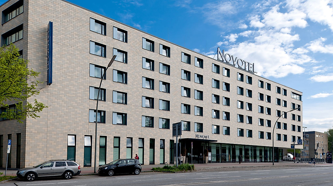 Hotel Novotel Hamburg Alster: Exterior view